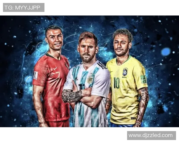 如何根据足球球星卡的大小来评估其收藏价值与市场潜力