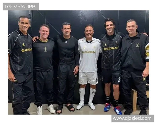 足坛巨星齐聚看秀现场尽显时尚魅力引领潮流风向